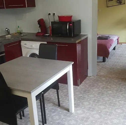 Appartement Le Refuge - F1 - Rez-de-chaussée Épinal